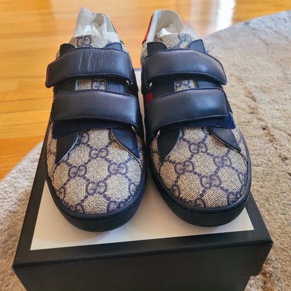 Gucci Sneakers - Picture 7 of 13